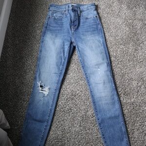 Madewell Curvy High-Rise Skinny Jeans – Size 26 – Distressed - Light Medium Wash